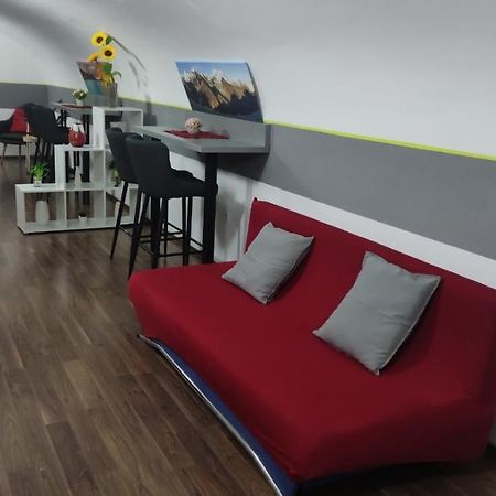 Eiffel-T45 Five Bedroom Central Apartment Budapest Exterior photo